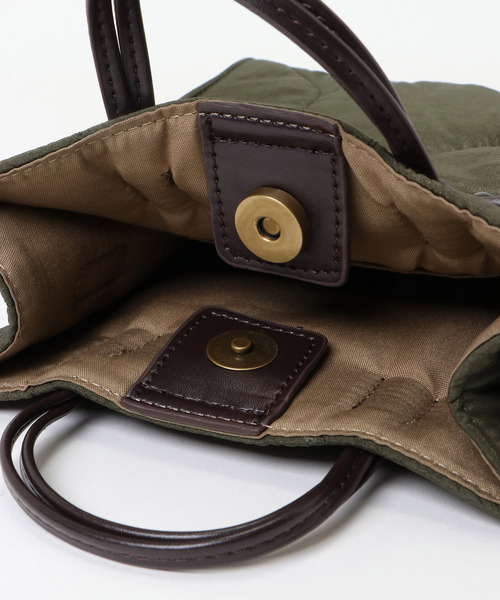 LBC(エルビーシー)の「キルトミニショルダーバッグ(ショルダーバッグ・レディース・ブラック/オレンジ/ダークグリーン・FREE)」の5枚目の写真