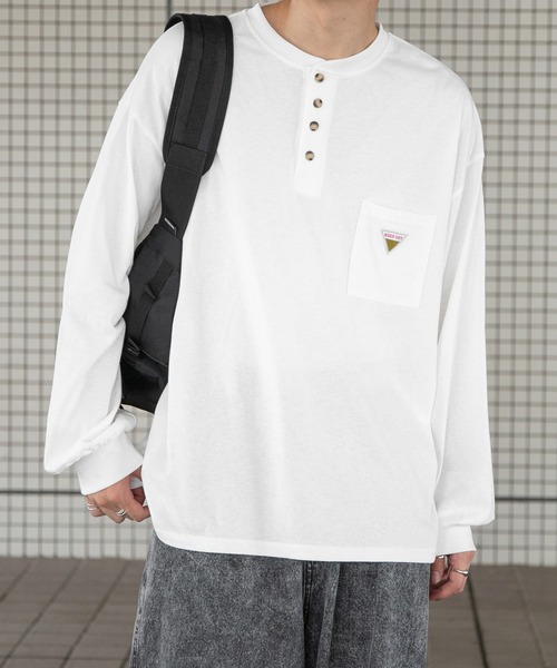 PairPair（ペアペア）の「ワッペン付きヘンリーネックロンT(ユニセックス)（Tシャツ/カットソー・メンズ・オフホワイト/ブルー/グリーン/スミクロ・MEDIUM/LARGE）」の11枚目の写真