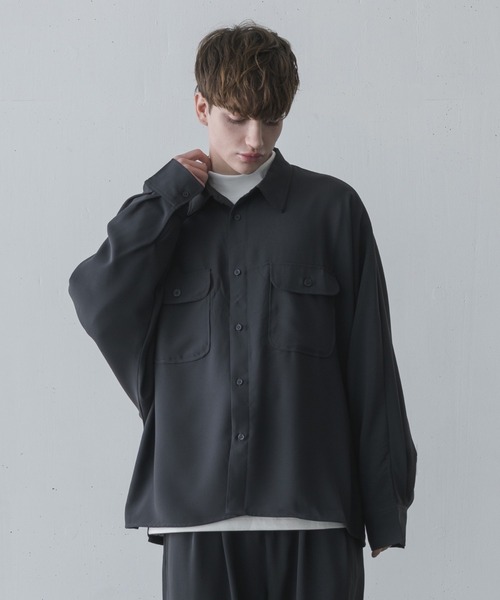 melt.（メルト）の「melt. - ハイドレープリラックスCPOドルマンシャツ（シャツ/ブラウス・メンズ・チャコールグレー/ライトグレー・SMALL/MEDIUM/LARGE）」の2枚目の写真