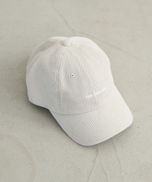 earth music&ecology（アースミュージックアンドエコロジー）の「newbalance×earth コーデュロイキャップ ＊（キャップ・レディース・ライトベージュ/ベージュ/ピンク・FREE）」の3枚目の写真