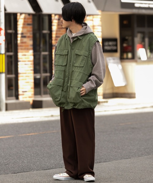 ITEMS URBANRESEARCH（アイテムズ アーバンリサーチ）の「M-65タイプ ベスト（ベスト・メンズ・カーキ/ブラック・MEDIUM/LARGE）」の14枚目の写真