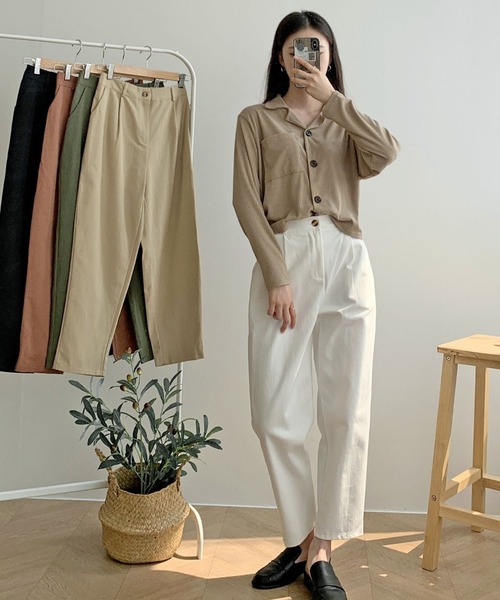 me+em select（ミームセレクト）の「コットンのタック入りテーパードパンツ（その他パンツ・レディース・ブラウン/ベージュ/アイボリー/カーキ/ブラック・FREE）」の6枚目の写真