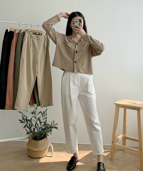 me+em select（ミームセレクト）の「コットンのタック入りテーパードパンツ（その他パンツ・レディース・ブラウン/ベージュ/アイボリー/カーキ/ブラック・FREE）」の11枚目の写真