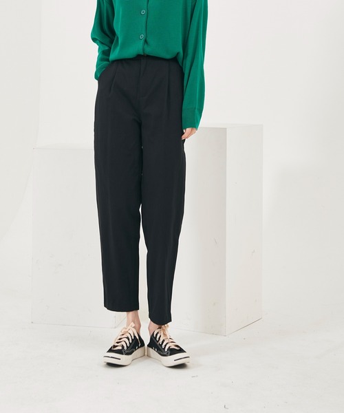 me+em select（ミームセレクト）の「コットンのタック入りテーパードパンツ（その他パンツ・レディース・ブラウン/ベージュ/アイボリー/カーキ/ブラック・FREE）」の18枚目の写真