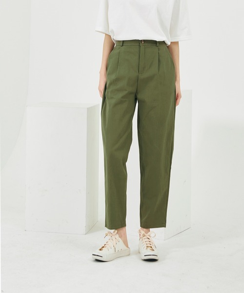 me+em select（ミームセレクト）の「コットンのタック入りテーパードパンツ（その他パンツ・レディース・ブラウン/ベージュ/アイボリー/カーキ/ブラック・FREE）」の20枚目の写真