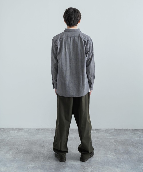 Rocky Monroe(ロッキーモンロー)の「オーバーサイズ ヒッコリーストライプレギュラーカラーロングシャツ(シャツ/ブラウス・メンズ・ホワイト/ネイビー・M/L)」の19枚目の写真