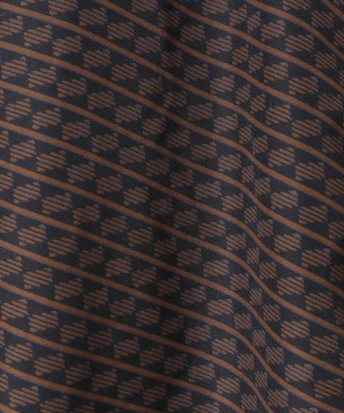 JEANASIS（ジーナシス）の「アソートロングレギュラーシャツ/239457（シャツ/ブラウス・レディース・ブラック系その他/ライトイエロー/ブラウン系その他/ホワイト/ブラック・FREE）」の21枚目の写真