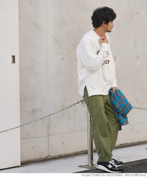 coca（coca）（コカ）の「メンズ カレッジロゴスウェット（スウェット・メンズ・ホワイト/グリーン/グレー・M/L）」の5枚目の写真
