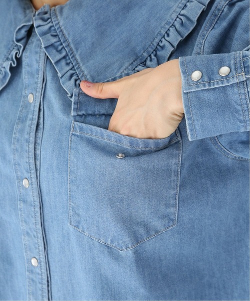 JOINT WORKS(ジョイントワークス)の「J-デニムフリルカラーシャツ(シャツ/ブラウス・レディース・ネイビー/ブルー・FREE)」の11枚目の写真