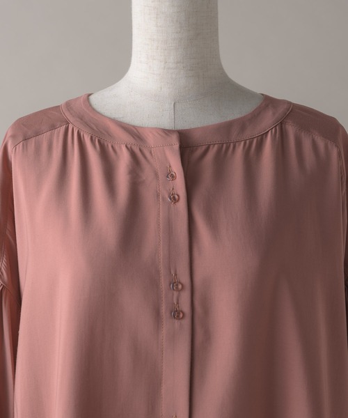 hinari（ヒナリ）の「ボリュームスリーブブラウス（シャツ/ブラウス・レディース・ブラック/ベージュ/テラコッタ・FREE）」の5枚目の写真