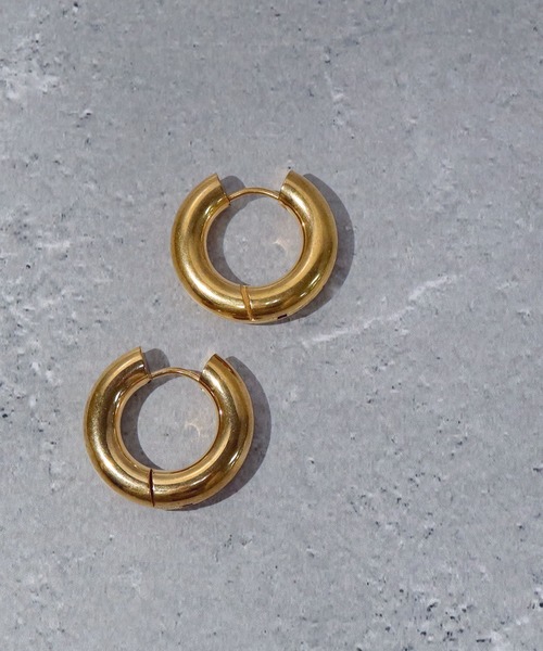 SBG（エスビー）の「SBG フープピアス（ピアス（両耳用）・メンズ・ブラック/シルバー/ゴールド・#13/#11）」の14枚目の写真