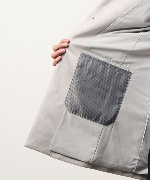 NICOLE CLUB FOR MEN(ニコルクラブフォーメン)の「【21年モデル WEB限定再販売】スウェードチェスターコート(チェスターコート・メンズ・シルバーグレー/その他/グレー系/ネイビー/キャメル・MEDIUM/LARGE/X-LARGE)」の8枚目の写真