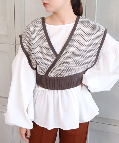 moment+(モーメントプラス)の「7G リンクス編みニットビスチェ(ニット/セーター・レディース・ブラック/チャコールグレー/ライトグリーン・FREE)」の2枚目の写真