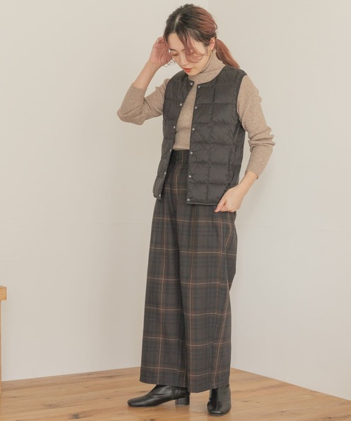 ITEMS URBANRESEARCH(アイテムズ アーバンリサーチ)の「モチモチタートルネックニット(ニット/セーター・レディース・スミクロ/カーキ/グレー/ベージュ・FREE)」の6枚目の写真