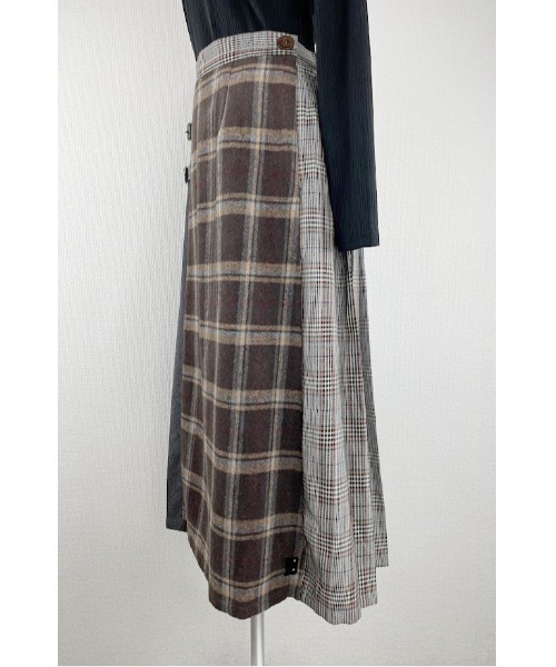 Rydia（リディア）の「ブロッキングチェックスカート（スカート・レディース・ブラウン/ネイビー・M）」の7枚目の写真