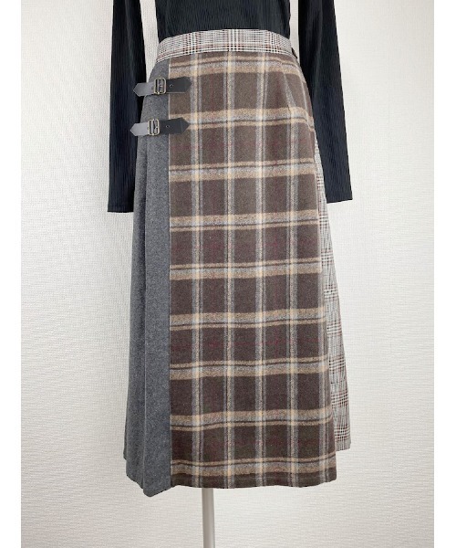 Rydia（リディア）の「ブロッキングチェックスカート（スカート・レディース・ブラウン/ネイビー・M）」の13枚目の写真