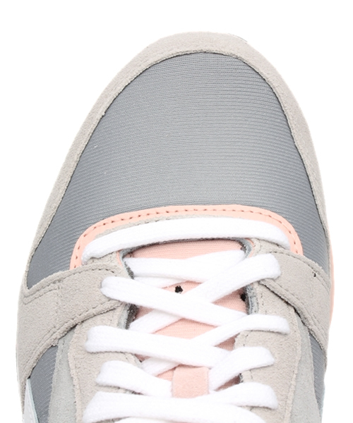 Reebok（リーボック）の「ユニセックス リーボック クラシック レトロランニング Reebok GL 6000 ATHLETIC M45930（スニーカー・メンズ・グレー・23cm/27.5cm/28.5cm/24.5cm/23.5cm/27cm/24cm/28cm/26.5cm）」の5枚目の写真