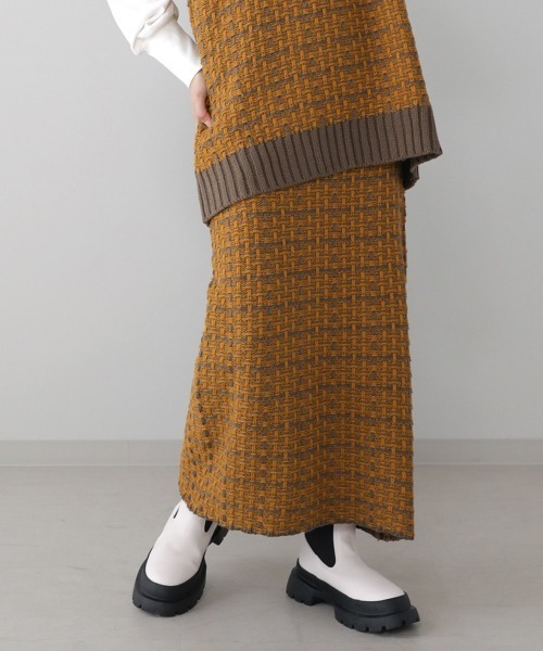 Bou Jeloud（ブージュルード）の「【WEB限定】タックツイードロングニットスカート（スカート・レディース・ブラック/ベージュ/マスタード・FREE）」の4枚目の写真
