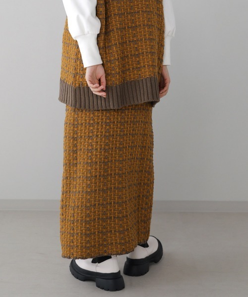 Bou Jeloud（ブージュルード）の「【WEB限定】タックツイードロングニットスカート（スカート・レディース・ブラック/ベージュ/マスタード・FREE）」の8枚目の写真