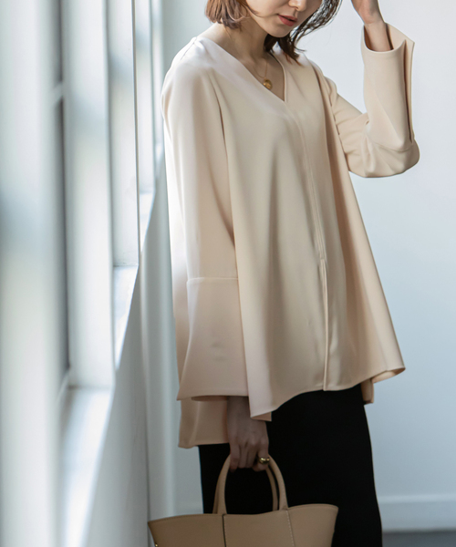 1.8万❤️未使用❤️完売　NOBLE ノーブル　洗える　Vネックオープンブラウス 洗える】Vネックオープンブラウス（シャツ/ブラウス）｜NOBLE