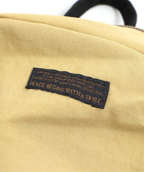 BREEZE（ブリーズ）の「/フィールドバックパック（バックパック/リュック・キッズ・ブラック/レッド/ベージュ/エメラルド・MEDIUM/SMALL）」の19枚目の写真