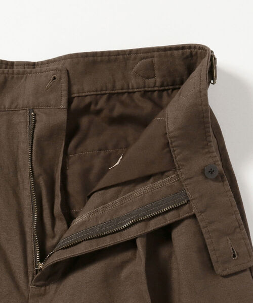 BEAMS LIGHTS(ビームスライツ)の「BEAMS LIGHTS / コットンリネン グルカ ショーツ(その他パンツ・メンズ・ブラウン/ネイビー・SMALL/MEDIUM/LARGE)」の11枚目の写真