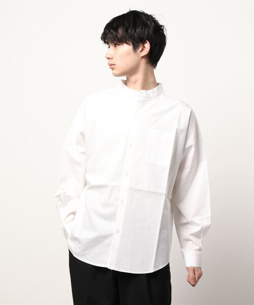 VIBGYOR(ヴィブジョー)の「VIBGYOR Select/ブロードルーズフィットバンドカラーシャツ(シャツ/ブラウス・メンズ・ホワイト/ブラック/サックスブルー/グリーン/グレイッシュベージュ/ホワイト系その他/ブルー系その他/パープル系その他/イエロー系その他・MEDIUM/X-LARGE/LARGE)」の2枚目の写真