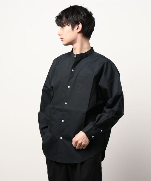 VIBGYOR(ヴィブジョー)の「VIBGYOR Select/ブロードルーズフィットバンドカラーシャツ(シャツ/ブラウス・メンズ・ホワイト/ブラック/サックスブルー/グリーン/グレイッシュベージュ/ホワイト系その他/ブルー系その他/パープル系その他/イエロー系その他・MEDIUM/X-LARGE/LARGE)」の3枚目の写真