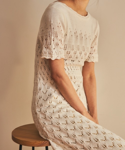 ReNorm（リノーム）の「かぎ針ニットワンピース（ワンピース・レディース・ホワイト/ブラック/オレンジ・フリー）」の4枚目の写真