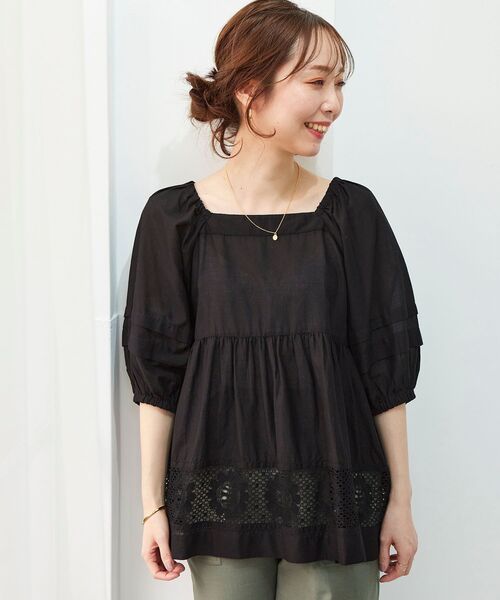 le.coeur blanc（ルクールブラン）の「フラワーレースコットンギャザーブラウス（シャツ/ブラウス・レディース・オフホワイト/ブラック・38）」の13枚目の写真