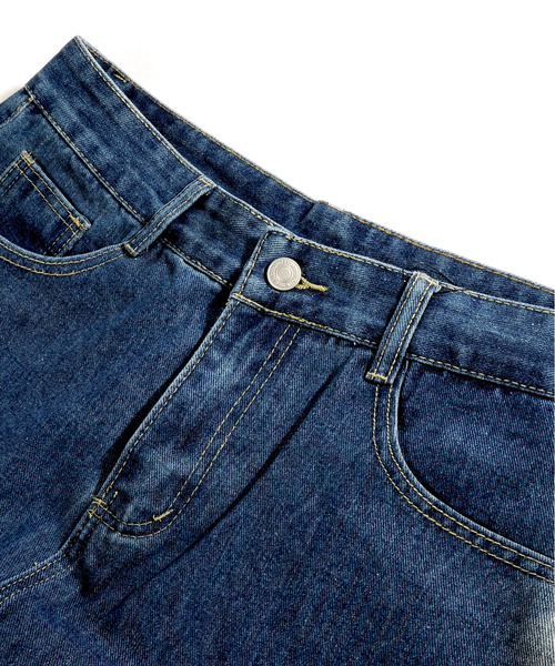 neos（ネオス）の「【neos -addictive design-】ワイドシルエット ビンテージライク グラデーション サイドライン デニム パンツ（デニムパンツ・メンズ・ブラック/ブルー/ブラウン/サックスブルー/ダークインディゴブルー・MEDIUM/LARGE/X-LARGE）」の9枚目の写真