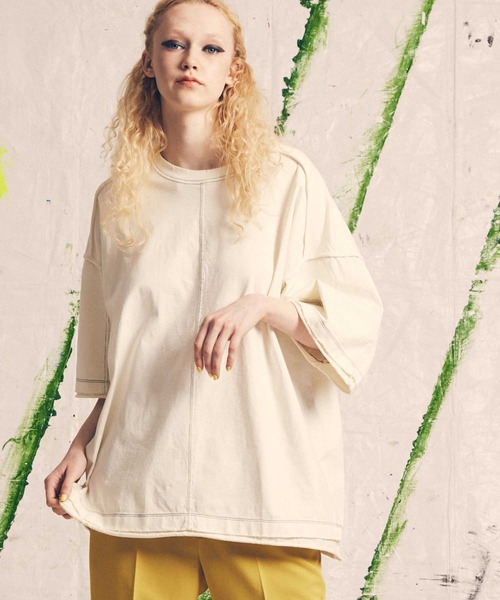 MAISON SPECIAL（メゾンスペシャル）の「《ユニセックスアイテム》ステッチワークプライムオーバーダメージTシャツ【MAISON SPECIAL/メゾンスペシャル】（Tシャツ/カットソー・メンズ・ブラック/オレンジ/チャコールグレー/オフホワイト/ライム・1/2）」の2枚目の写真