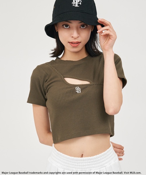 BACK TO THE FIELD（バック トゥー ザ フィールド）の「【MLB】変形バストオープンリブトップス（Tシャツ/カットソー・レディース・キャメル/グリーン/ブラック・FREE）」の6枚目の写真