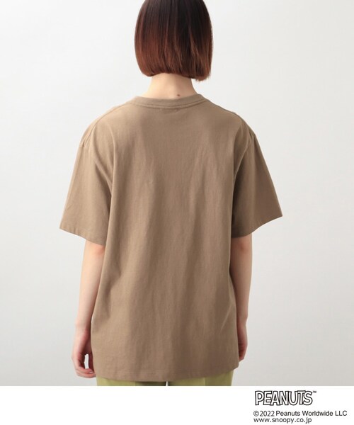 grove(グローブ)の「【Lee】スヌーピーポケットTシャツ(Tシャツ/カットソー・レディース・アイボリー/ブラウン系その他・02/03)」の11枚目の写真