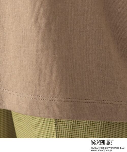 grove(グローブ)の「【Lee】スヌーピーポケットTシャツ(Tシャツ/カットソー・レディース・アイボリー/ブラウン系その他・02/03)」の10枚目の写真