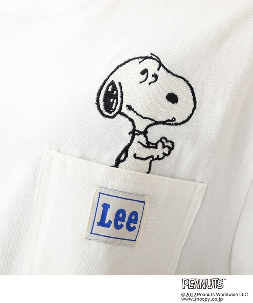 grove(グローブ)の「【Lee】スヌーピーポケットTシャツ(Tシャツ/カットソー・レディース・アイボリー/ブラウン系その他・02/03)」の3枚目の写真