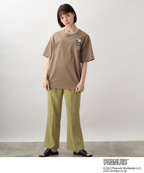 grove(グローブ)の「【Lee】スヌーピーポケットTシャツ(Tシャツ/カットソー・レディース・アイボリー/ブラウン系その他・02/03)」の12枚目の写真