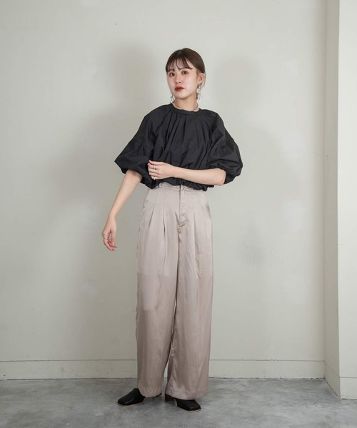 Amiur（エミレ）の「balloon sleeve gather blouse（シャツ/ブラウス・レディース・ホワイト/ブラック・FREE）」の8枚目の写真