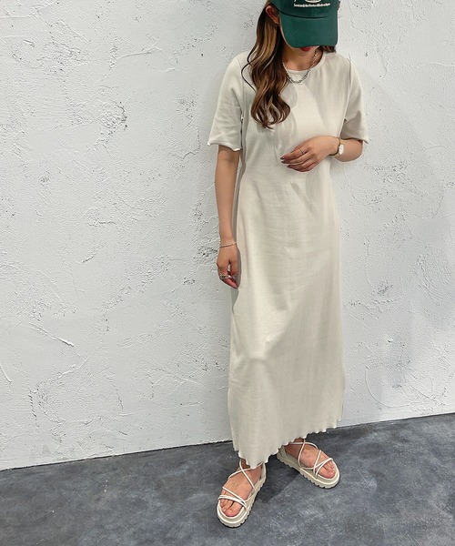 apres jour mignon(アプレジュールミニョン)の「デザインメローワンピース【ZOZOTOWN限定アイテム】(ワンピース・レディース・アイボリー/ブラック・X-LARGE/フリー)」の2枚目の写真