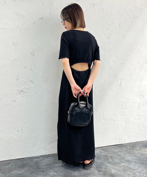 apres jour mignon(アプレジュールミニョン)の「デザインメローワンピース【ZOZOTOWN限定アイテム】(ワンピース・レディース・アイボリー/ブラック・X-LARGE/フリー)」の12枚目の写真