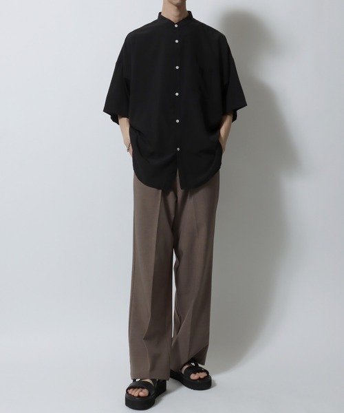 SITRY（シトリー）の「Oversize Drop shoulder Stretch Band Collar shirt/オーバーサイズ ドロップショルダー ストレッチ バンドカラーシャツ（シャツ/ブラウス・メンズ・ホワイト/チャコールグレー/サックスブルー/グリーン/グレイッシュベージュ/ネイビー/パープル/ブラック・M/L/XL）」の10枚目の写真