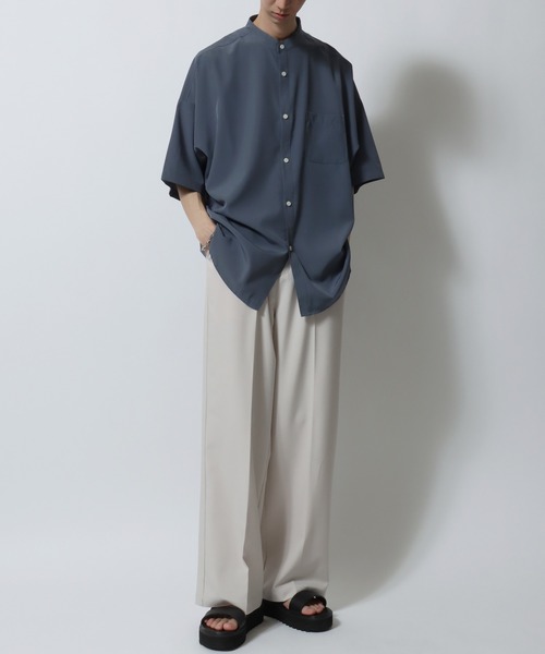 SITRY（シトリー）の「Oversize Drop shoulder Stretch Band Collar shirt/オーバーサイズ ドロップショルダー ストレッチ バンドカラーシャツ（シャツ/ブラウス・メンズ・ホワイト/チャコールグレー/サックスブルー/グリーン/グレイッシュベージュ/ネイビー/パープル/ブラック・M/L/XL）」の13枚目の写真