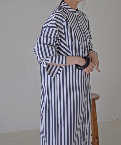 Marient(マリエント)の「ストライプオーバーロングシャツOP/ワンピ(シャツワンピース・レディース・ストライプ・FREE)」の2枚目の写真