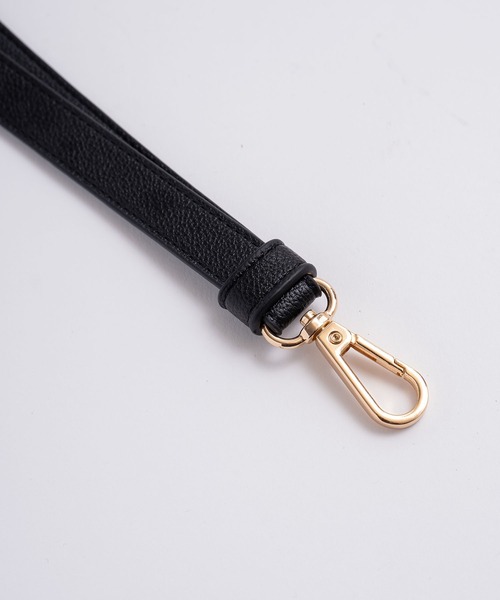 #Re:room（リルーム）の「ロゴレザーマルチストラップ（その他小物・メンズ・ブラック・FREE）」の7枚目の写真
