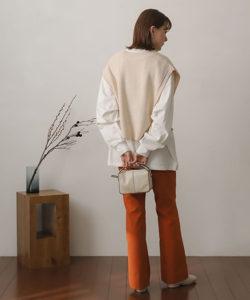 SENSE OF PLACE by URBAN RESEARCH（センスオブプレイスバイアーバンリサーチ）の「Vネックニットベスト（ベスト・レディース・ライトブルー/アイボリー/ブラック系その他・ONE）」の5枚目の写真