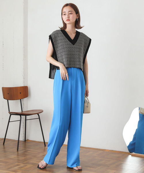 SENSE OF PLACE by URBAN RESEARCH（センスオブプレイスバイアーバンリサーチ）の「Vネックニットベスト（ベスト・レディース・ライトブルー/アイボリー/ブラック系その他・ONE）」の21枚目の写真