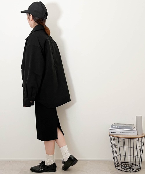 Ritzy（リッツィー）の「ポリメルトン D/S ビッグポケットブルゾン レディース メンズ（ブルゾン・メンズ・ベージュ/グレイッシュベージュ/サックスブルー/ブラック・MEDIUM/LARGE/X-LARGE）」の12枚目の写真