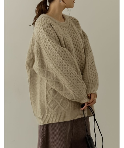 Re:EDIT（リエディ）の「ウールタッチオーバーサイズケーブルニットトップス（ニット/セーター・レディース・アイボリー/ベージュ/ブラウン/パープル・MEDIUM/LARGE）」の10枚目の写真