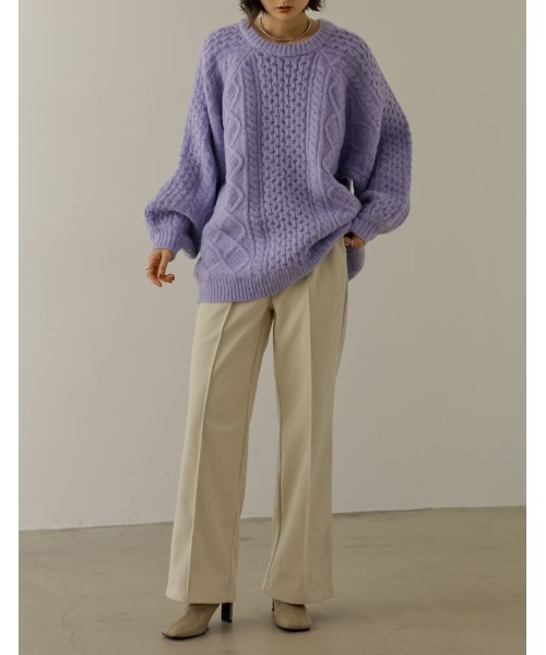 Re:EDIT（リエディ）の「ウールタッチオーバーサイズケーブルニットトップス（ニット/セーター・レディース・アイボリー/ベージュ/ブラウン/パープル・MEDIUM/LARGE）」の19枚目の写真