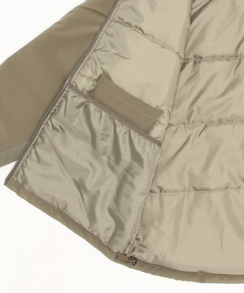 ８(eight)（エイト）の「中綿ミリタリーブルゾン（ダウンジャケット/コート・メンズ・カーキ/ライトカーキ/ブラック・MEDIUM/LARGE）」の6枚目の写真